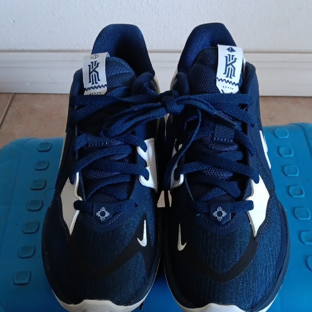 Nike Kids Navy and White Sneakers